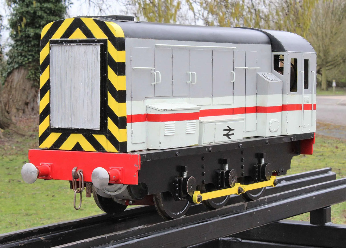 5 inch gauge Class 08 battery electric