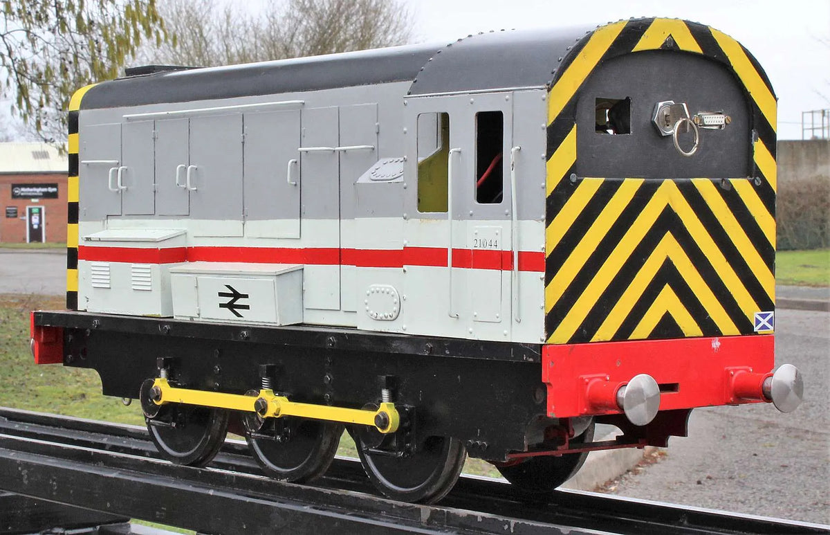 5 inch gauge Class 08 battery electric