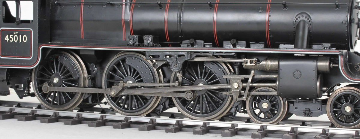 Gauge 1 Accucraft radio-controlled LMS Black 5