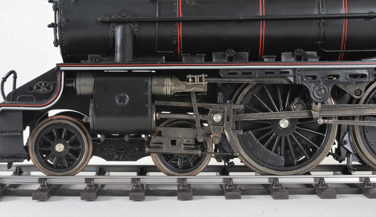 Gauge 1 Accucraft radio-controlled LMS Black 5