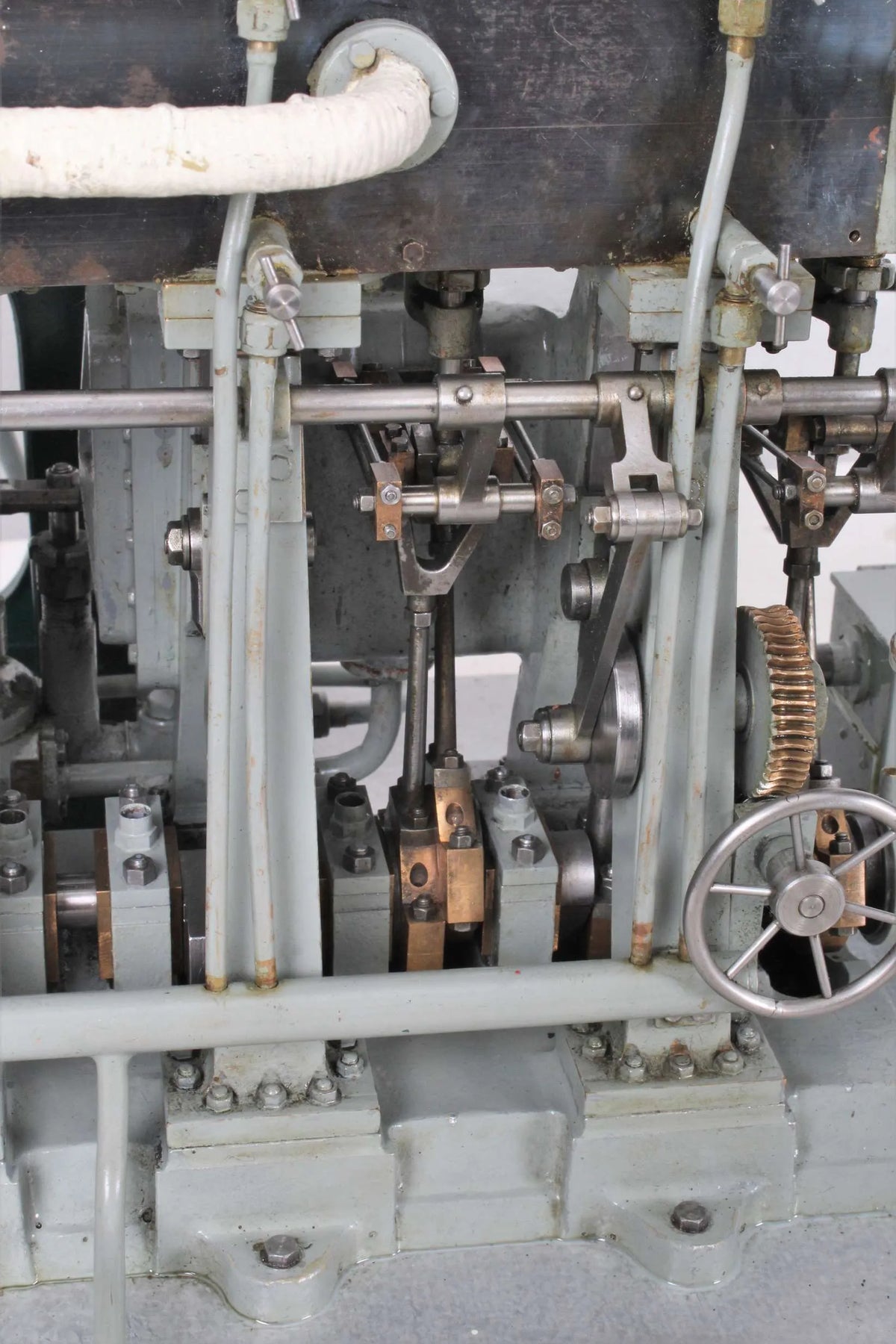 Steam plant with triple expansion engine and vertical boiler