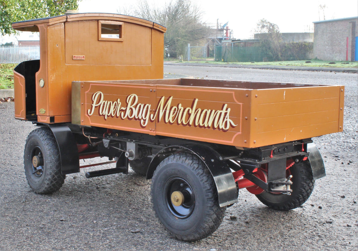 3 inch scale Clayton undertype steam wagon with living van