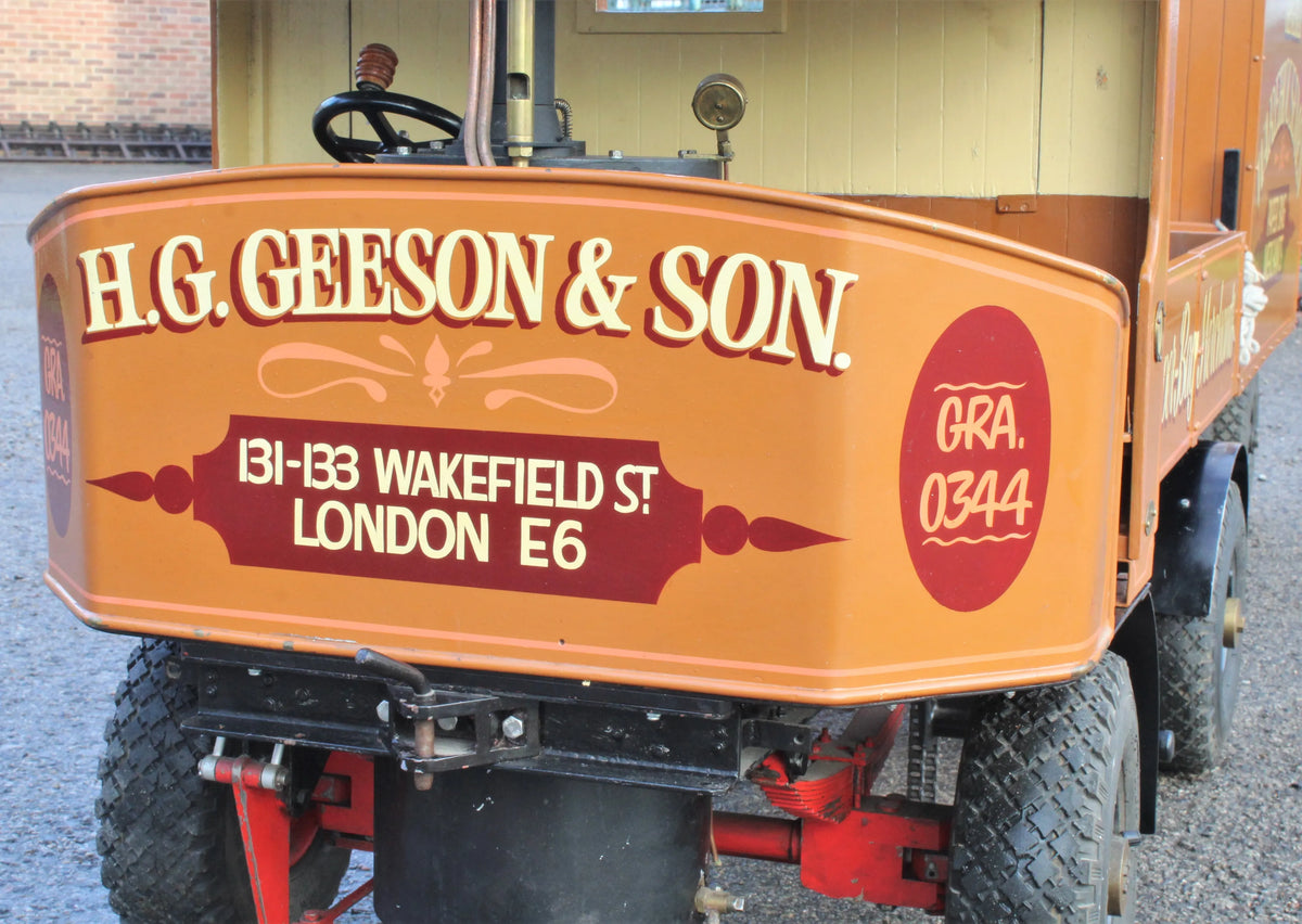 3 inch scale Clayton undertype steam wagon with living van