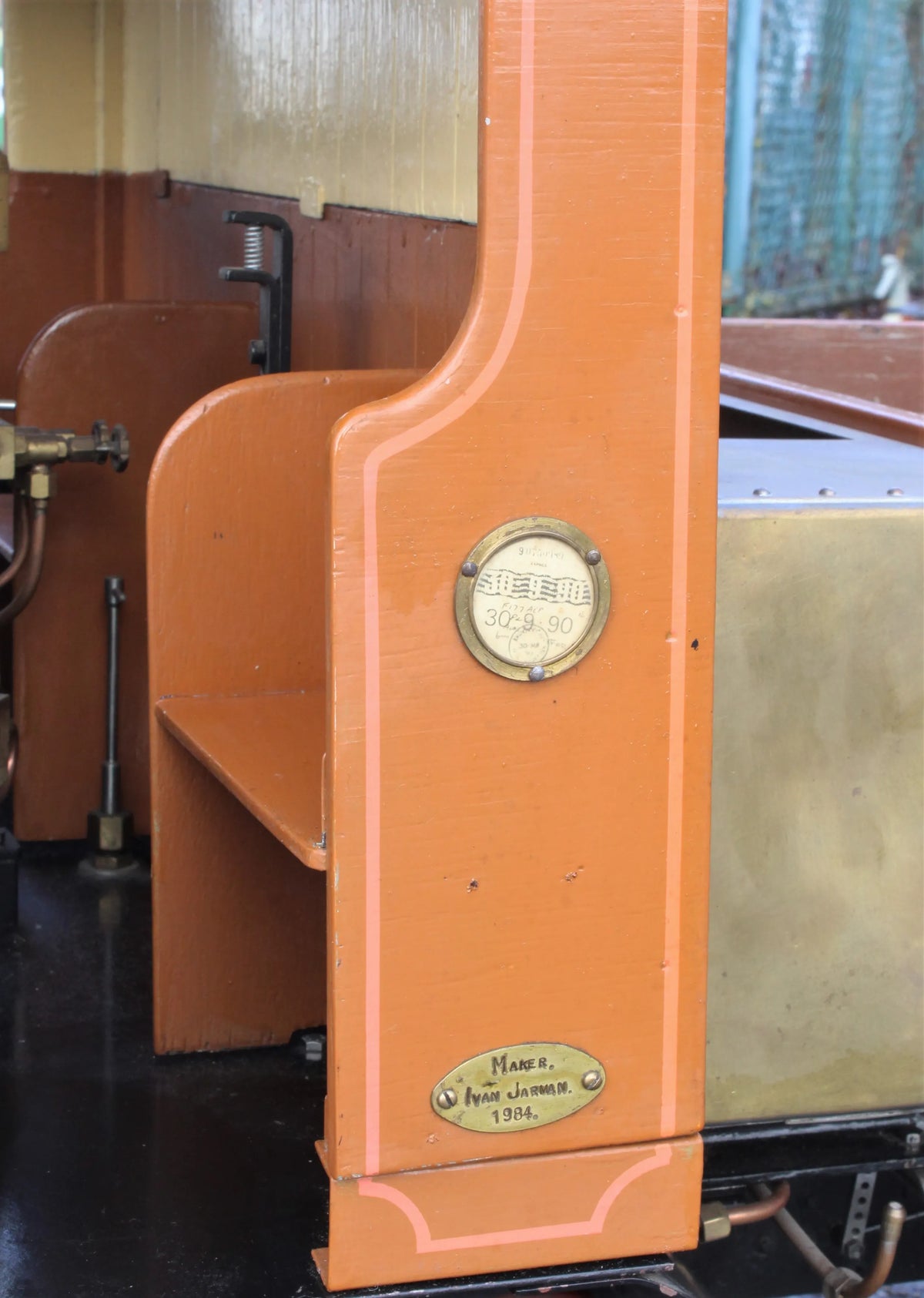 3 inch scale Clayton undertype steam wagon with living van