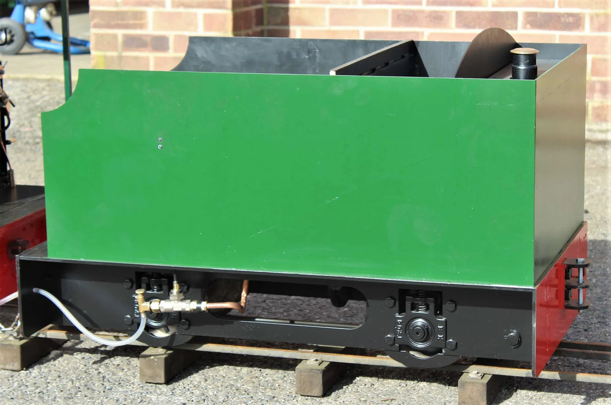 7 1/4 inch gauge "Sweet William" 0-4-0ST with tender