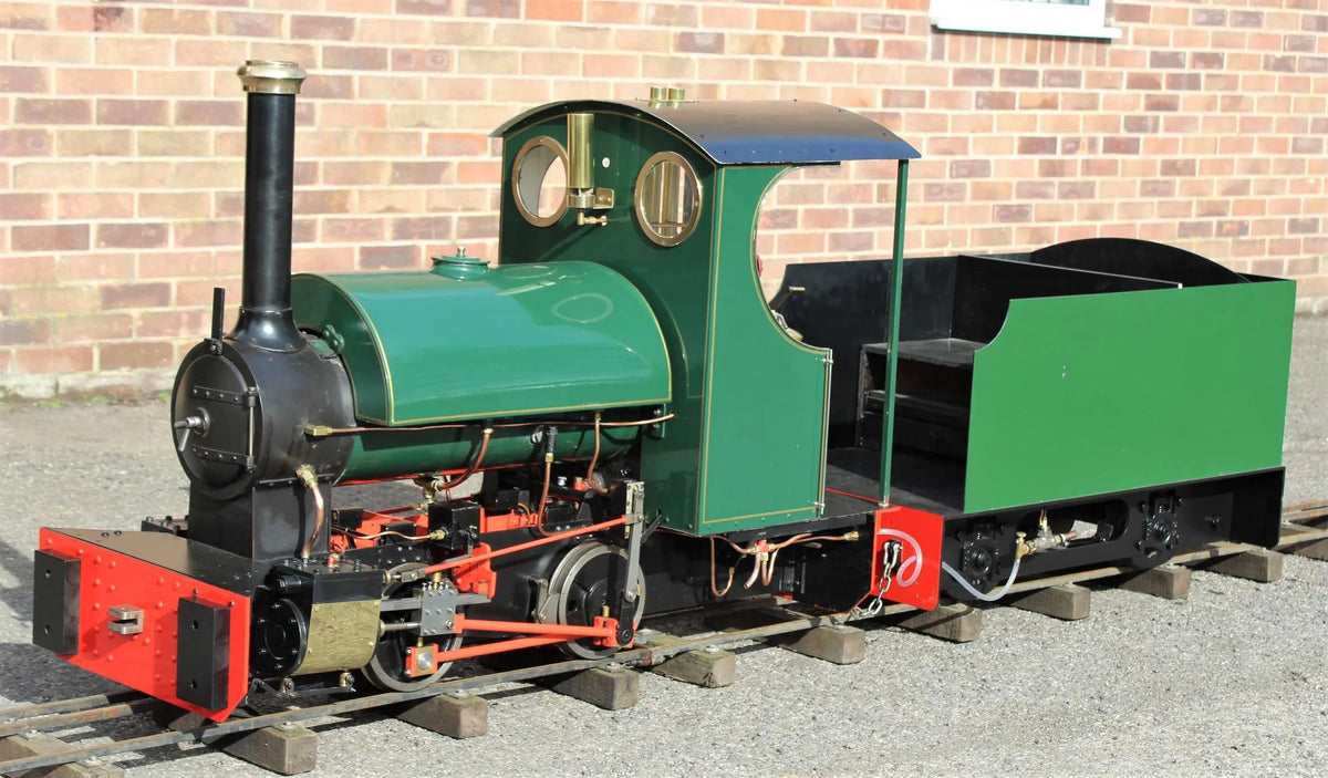 7 1/4 inch gauge "Sweet William" 0-4-0ST with tender