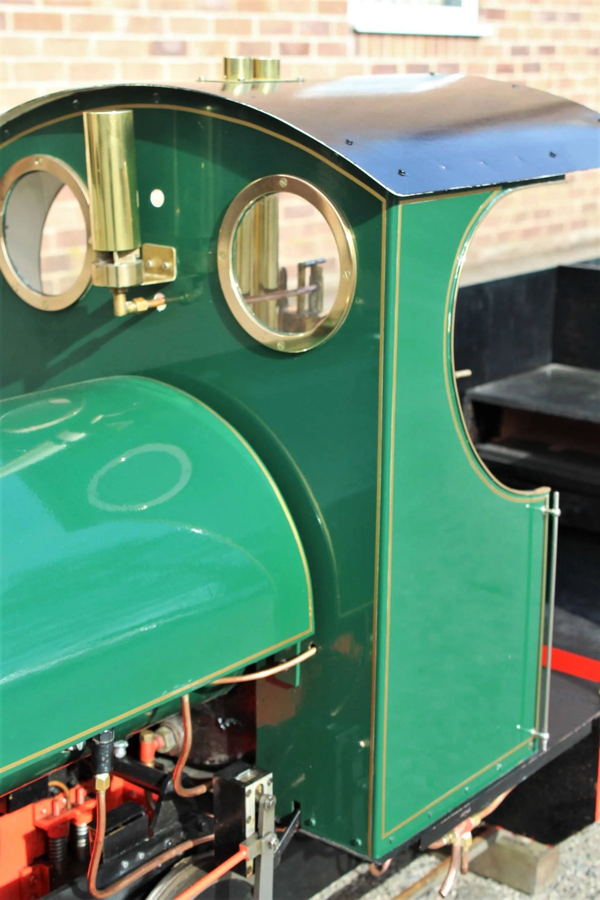 7 1/4 inch gauge "Sweet William" 0-4-0ST with tender