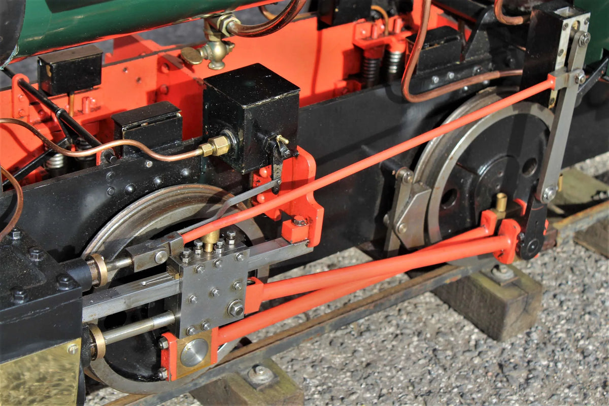 7 1/4 inch gauge "Sweet William" 0-4-0ST with tender