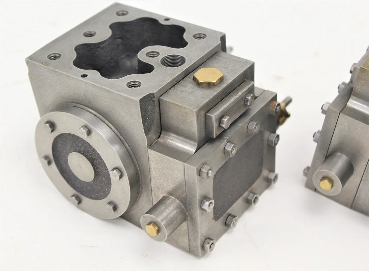Pair of commercially machined "Sweet Pea" cylinder assemblies
