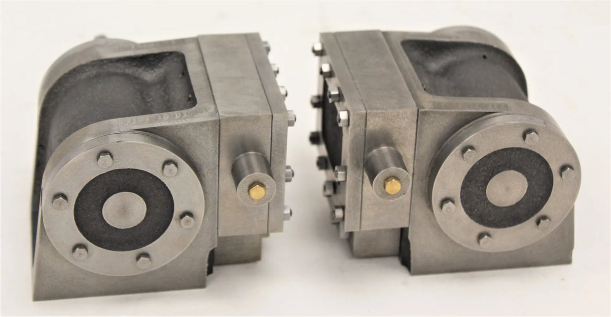 Pair of commercially machined "Sweet Pea" cylinder assemblies