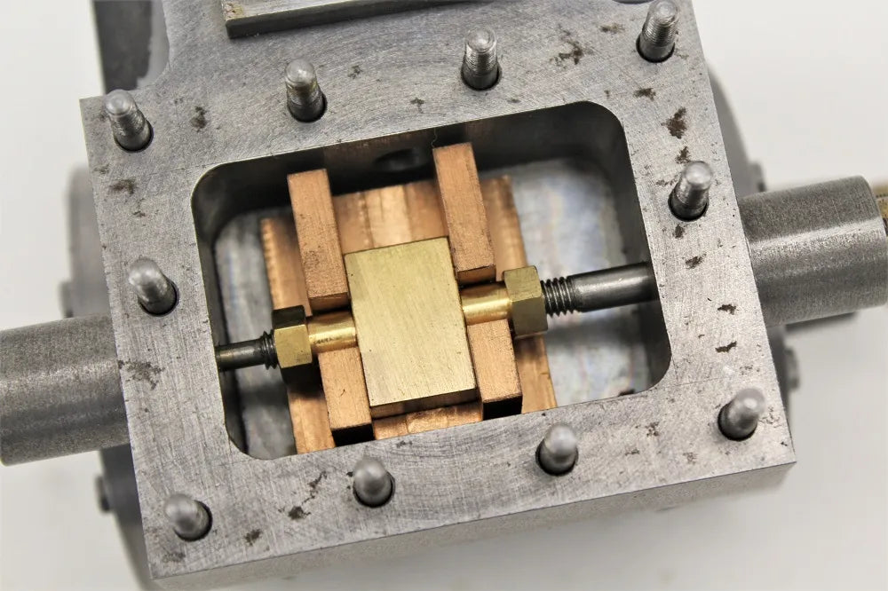 Pair of commercially machined "Sweet Pea" cylinder assemblies