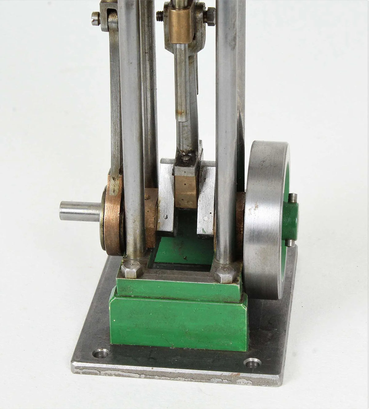 Small scratch-built vertical engine