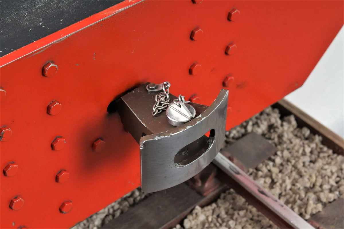 5 inch gauge "Sweet Pea" 0-4-2ST with tender