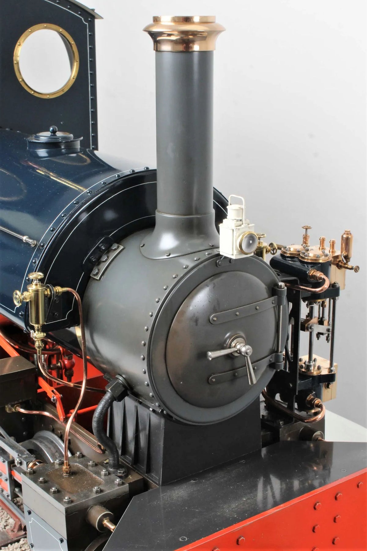 5 inch gauge "Sweet Pea" 0-4-2ST with tender