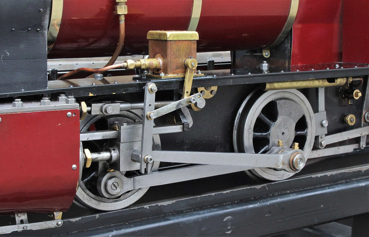 5 inch gauge Polly II 0-4-0 with tender
