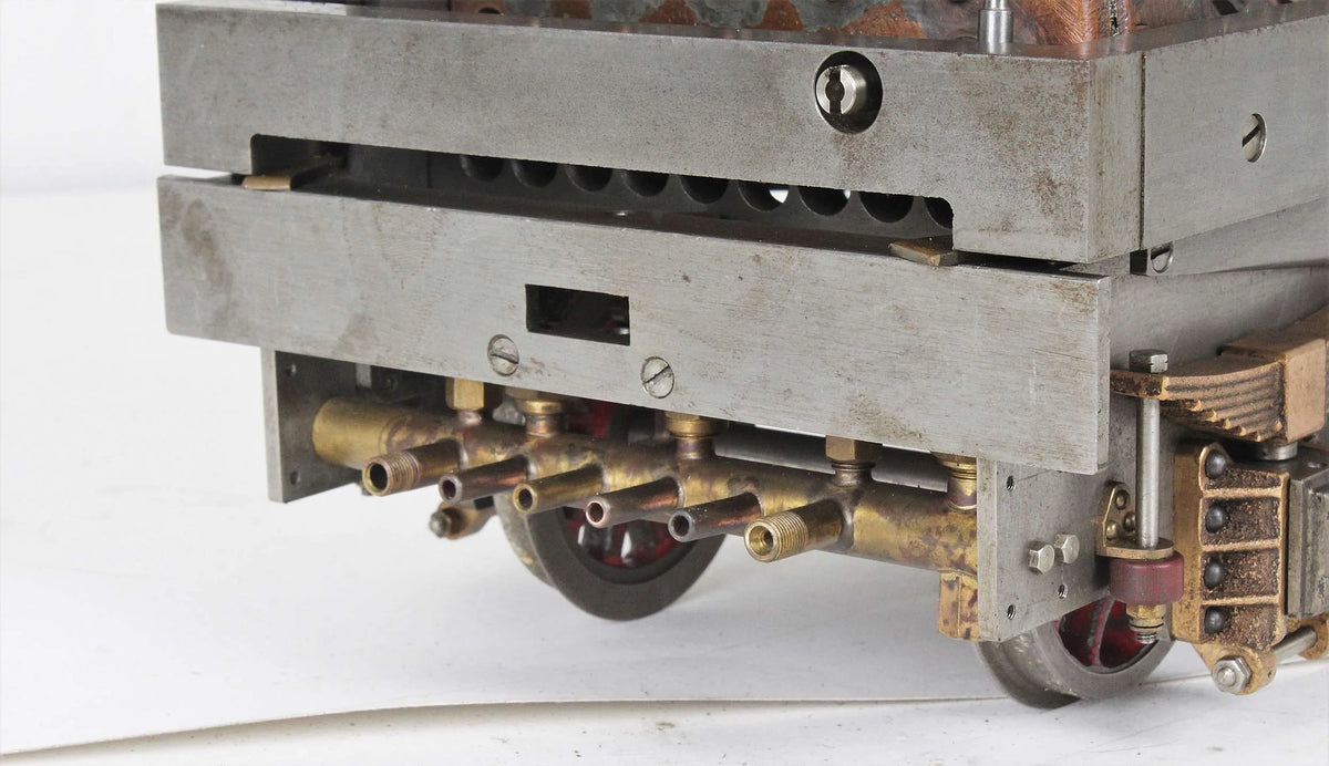 3 1/2 inch gauge LNER V4 2-6-2 "Bantam Cock"