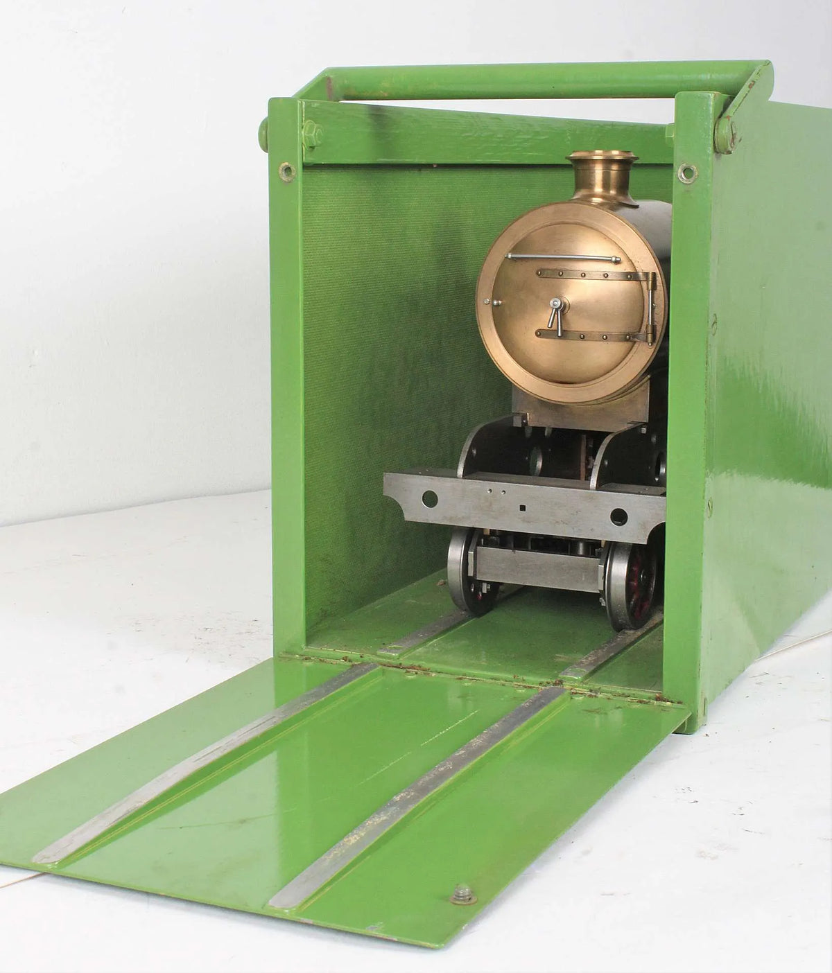 3 1/2 inch gauge LNER V4 2-6-2 "Bantam Cock"