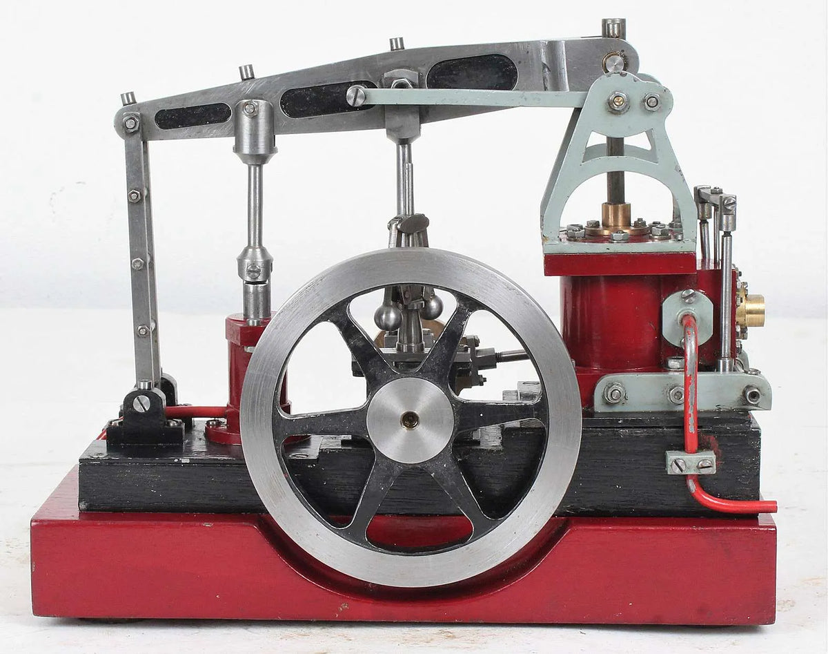 Small half beam engine