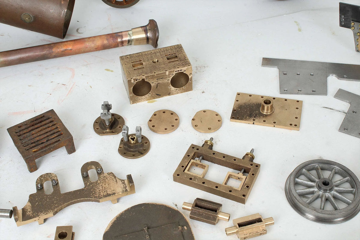 Part-built 3 1/2 inch gauge "Lion" with drawings
