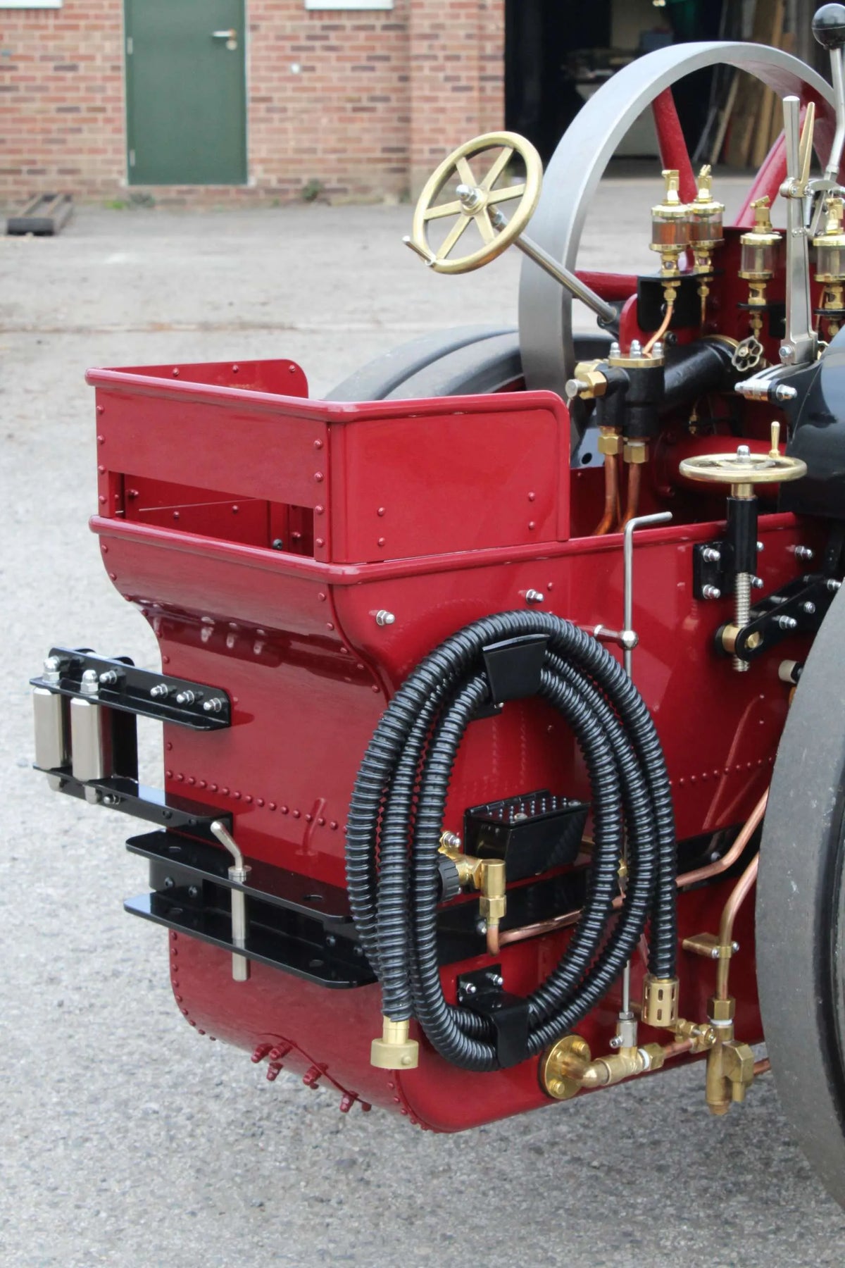 4 inch scale Burrell agricultural engine with trailer