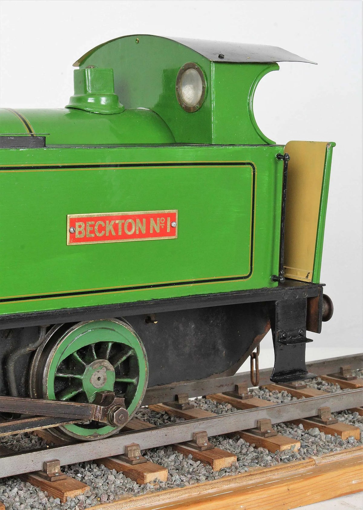 3 1/2 inch gauge Juliet