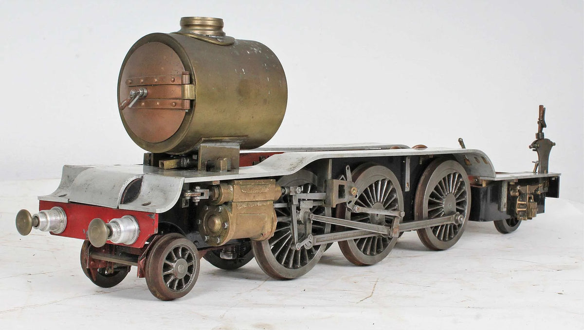 2 1/2 inch gauge V2 Green Arrow chassis/tender