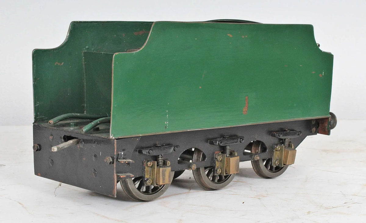 2 1/2 inch gauge V2 Green Arrow chassis/tender