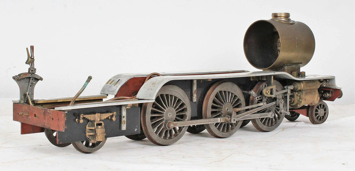 2 1/2 inch gauge V2 Green Arrow chassis/tender
