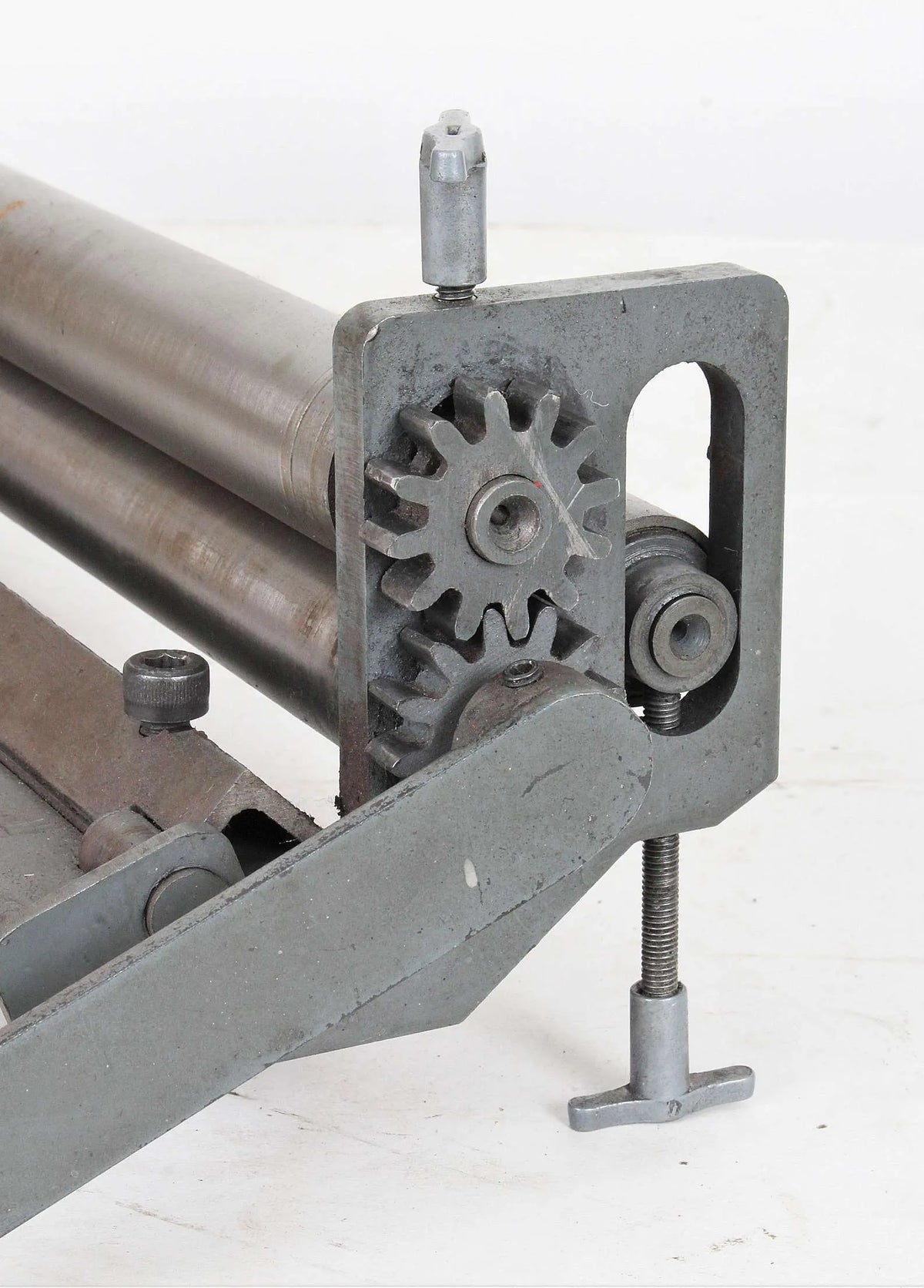 Bending rolls