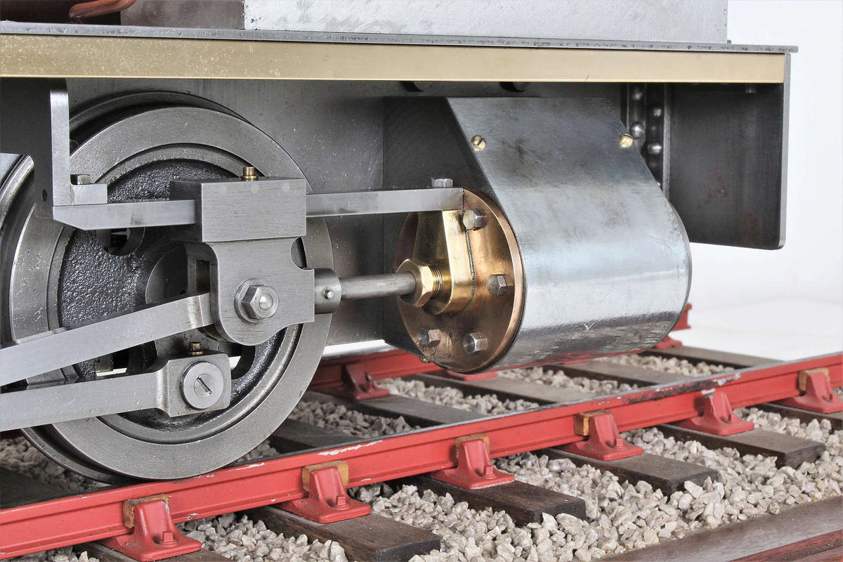 5 inch gauge Andrew Barclay 0-4-0T "Dougal"