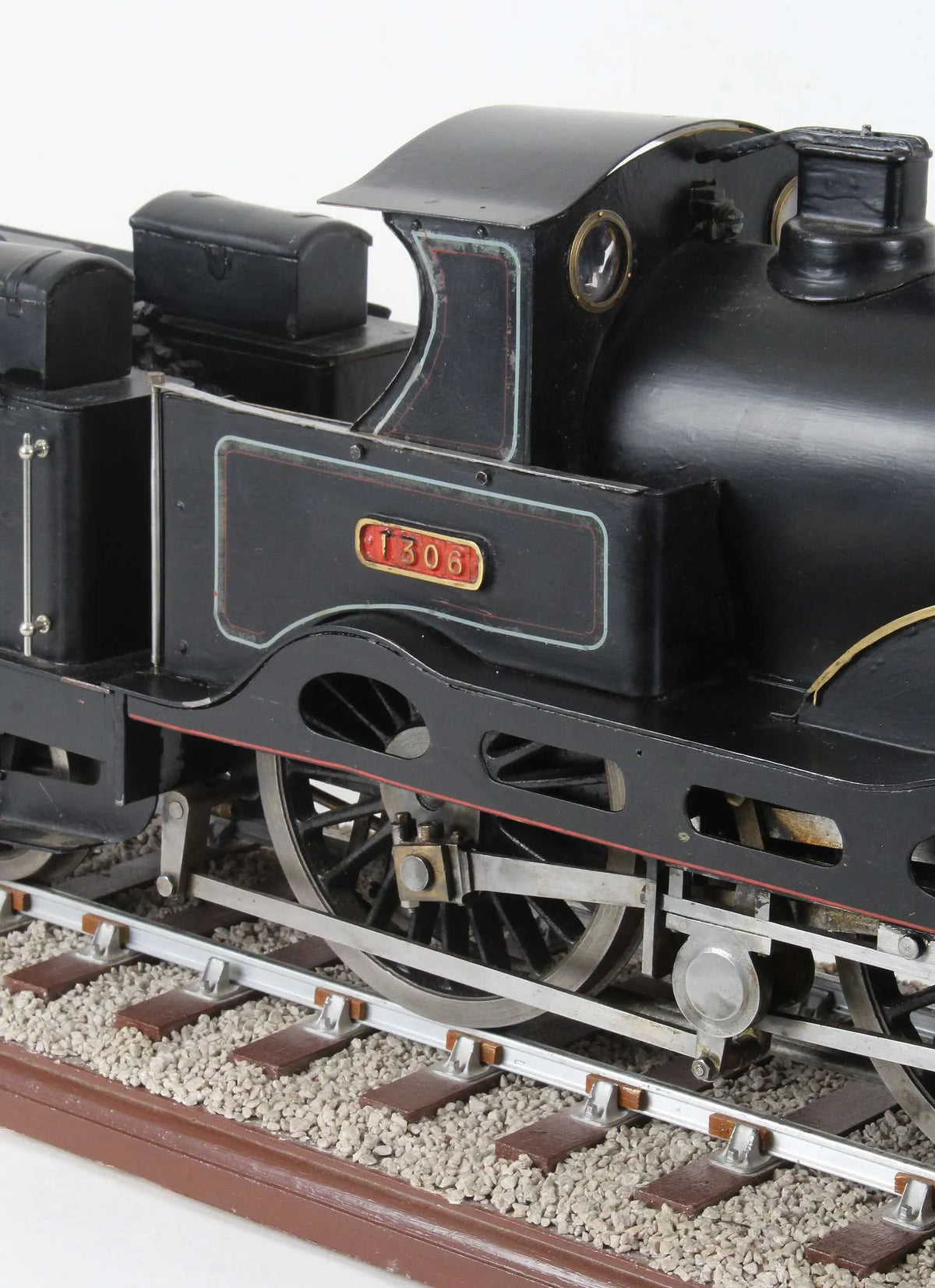 3 1/2 inch gauge LNWR 2-2-2-0 Teutonic compound