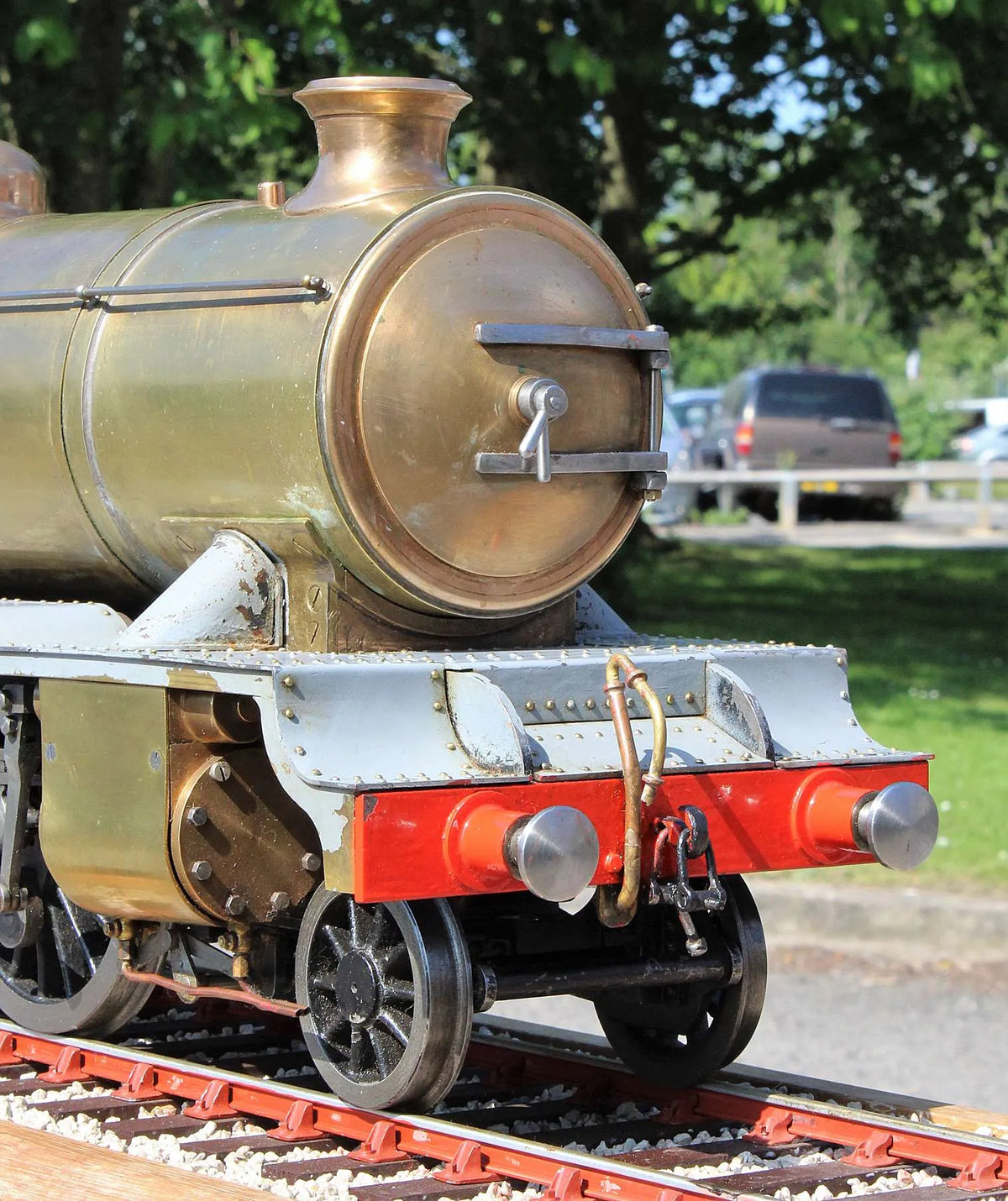 3 1/2 inch gauge LNER V4 2-6-2 "Bantam Cock"