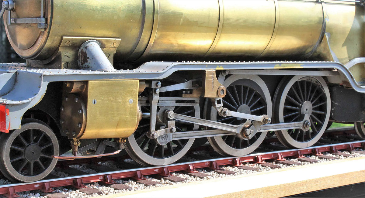 3 1/2 inch gauge LNER V4 2-6-2 "Bantam Cock"