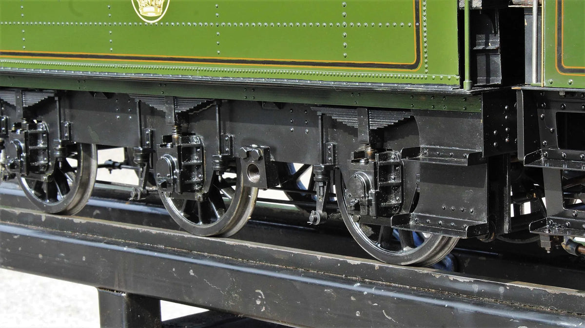 5 inch gauge GWR 4-6-0 No.7825 "Lechlade Manor"