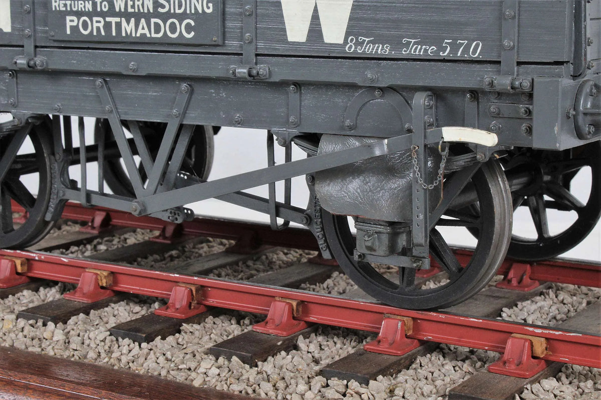 5 inch gauge GWR 2 plank wagon