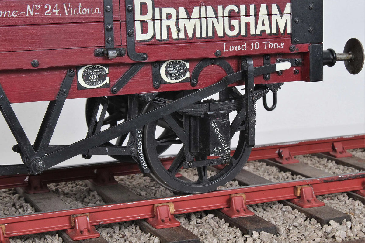 5 inch gauge private owner wagon "Alfred Jukes"