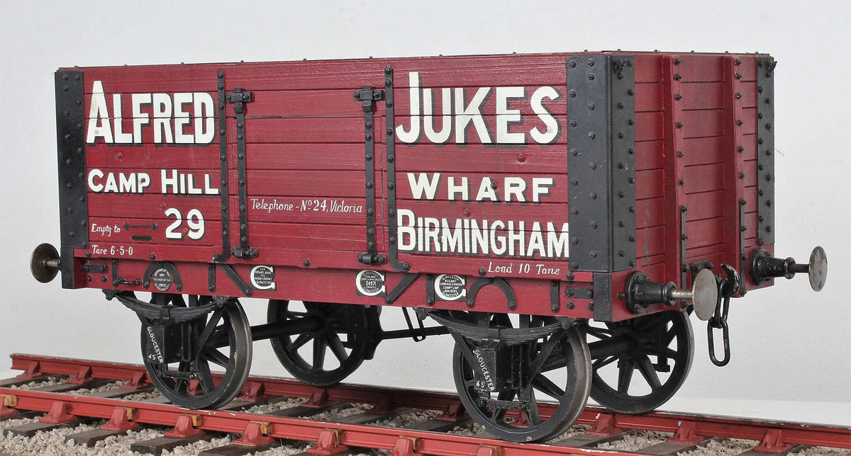 5 inch gauge private owner wagon "Alfred Jukes"