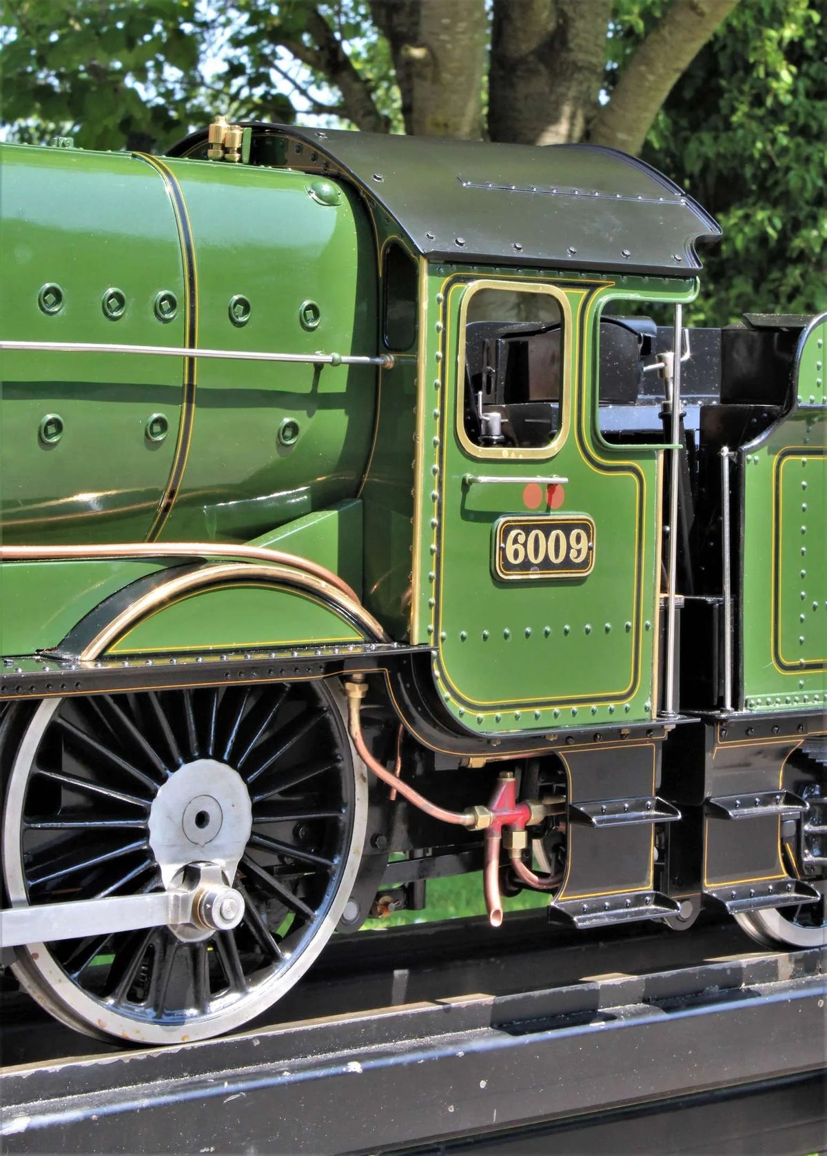 5 inch gauge GWR 4-6-0 No.6009 "King Charles II"