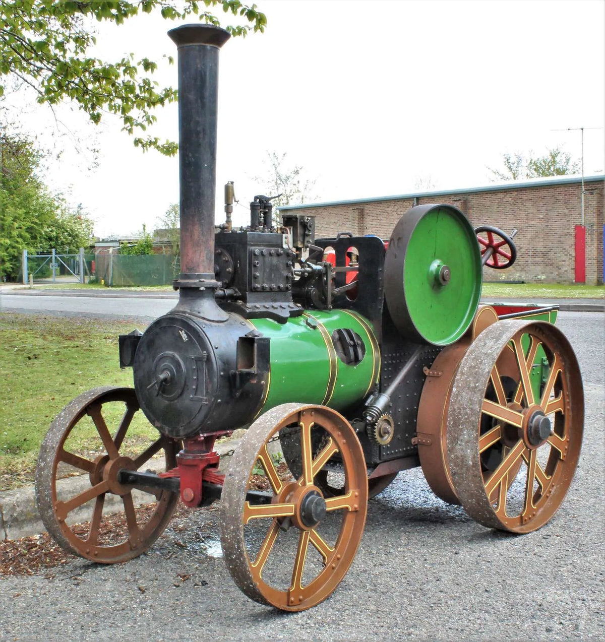 6 inch scale 3 ton steam tractor