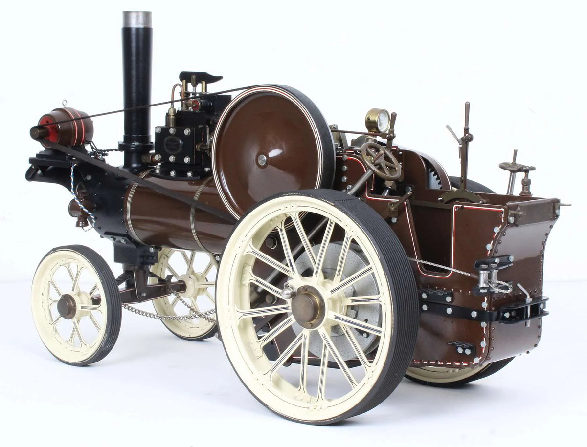 1 inch scale Maxwell Hemmens Showmans tractor