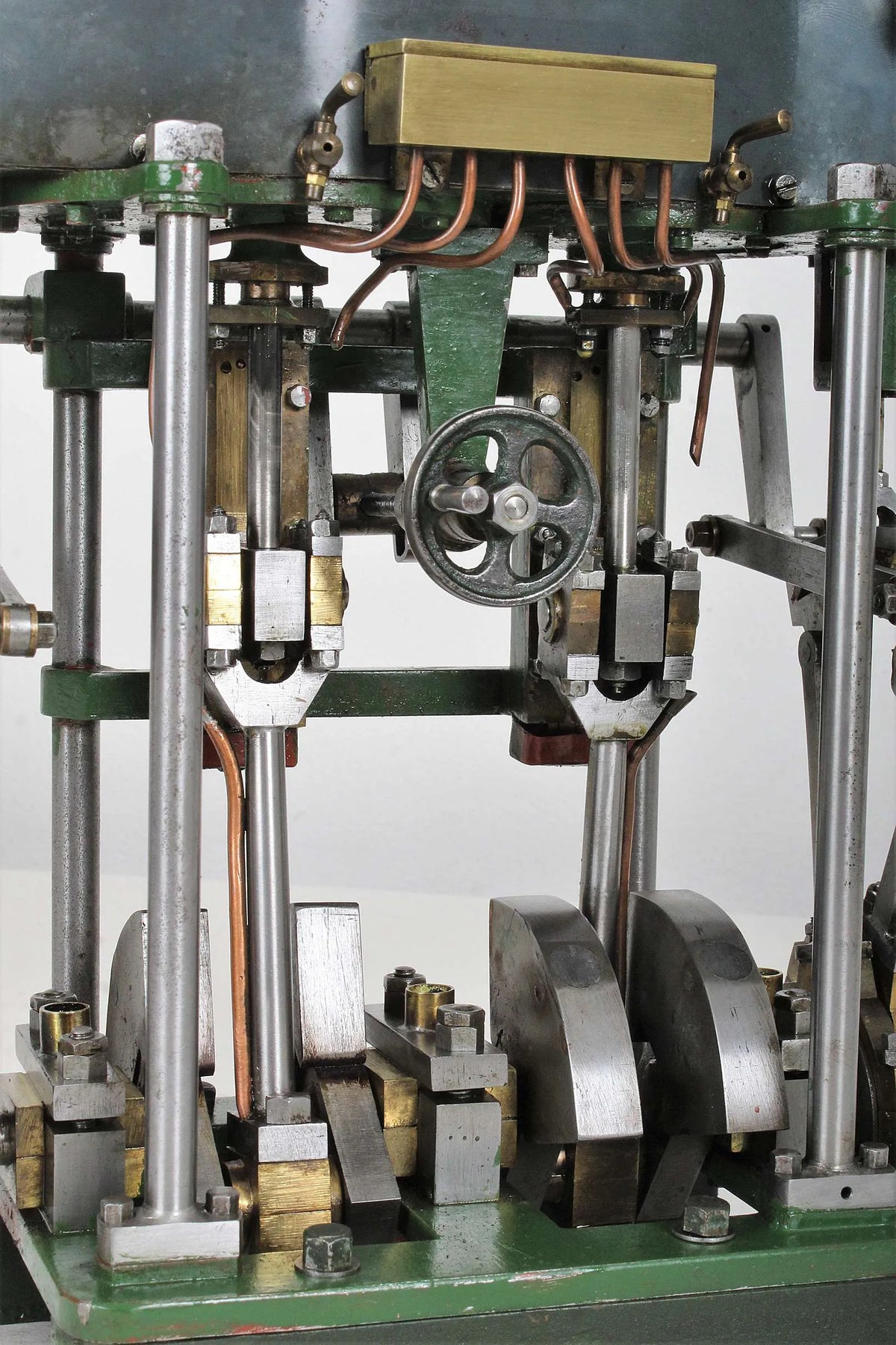Compound twin launch engine