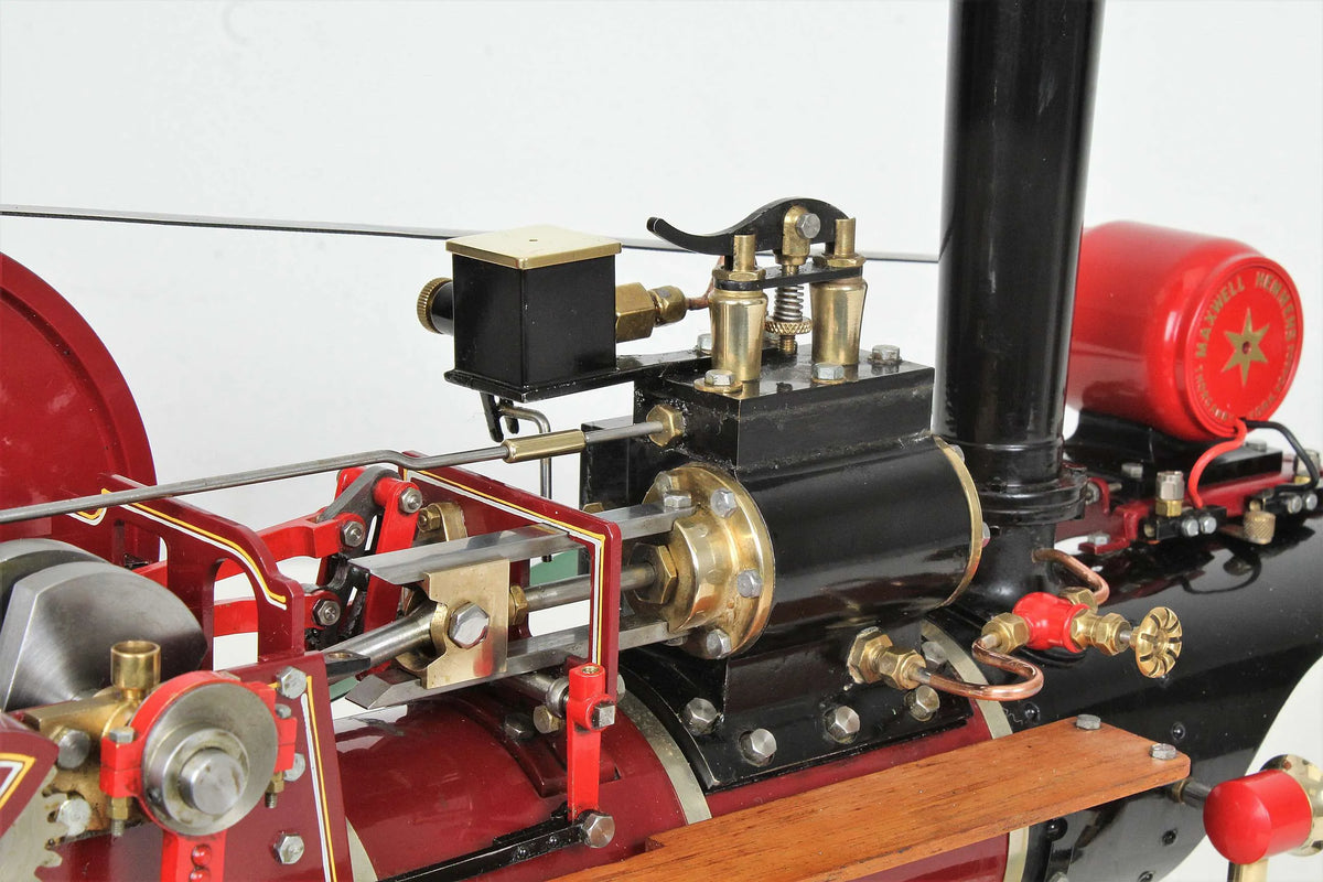 Maxwell Hemmens Showmans tractor with organ