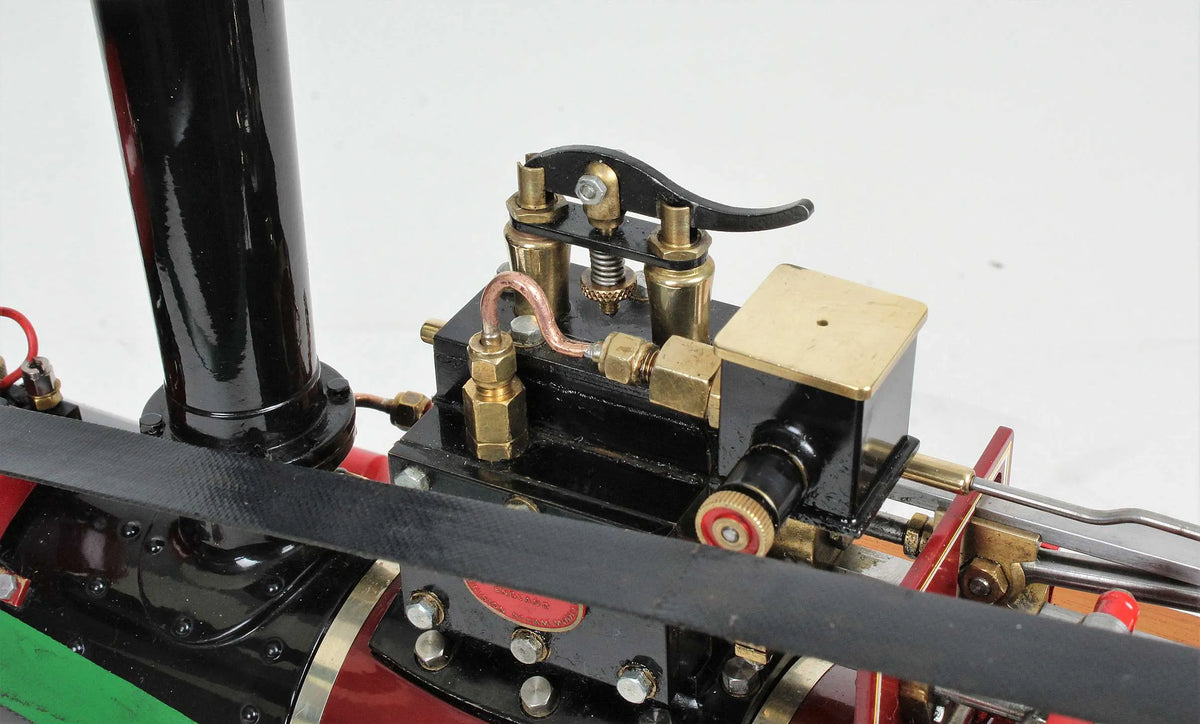 Maxwell Hemmens Showmans tractor with organ