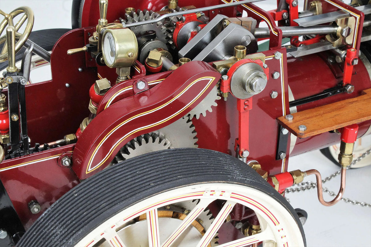 Maxwell Hemmens Showmans tractor with organ