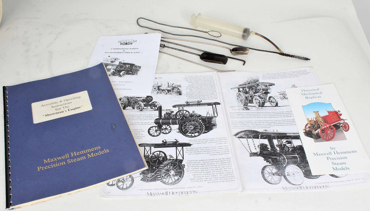 Maxwell Hemmens Showmans tractor with organ