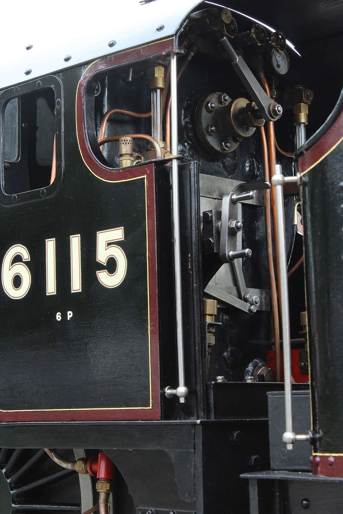 7 1/4 inch gauge Rebuilt Royal Scot 6115 "Scots Guardsman"