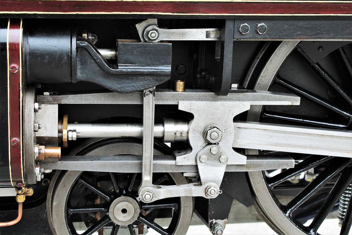 7 1/4 inch gauge Rebuilt Royal Scot 6115 "Scots Guardsman"