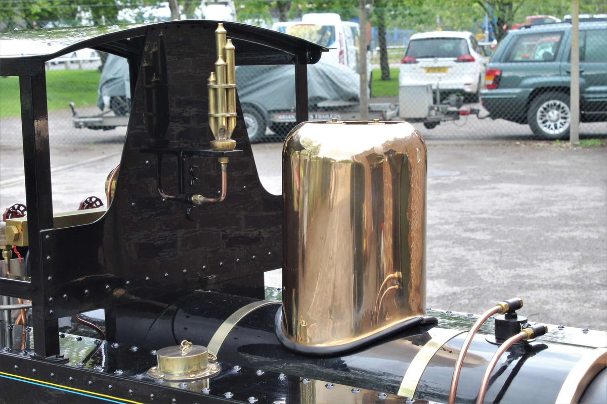 7 1/4 inch gauge "Romulus" 0-6-0 with tender