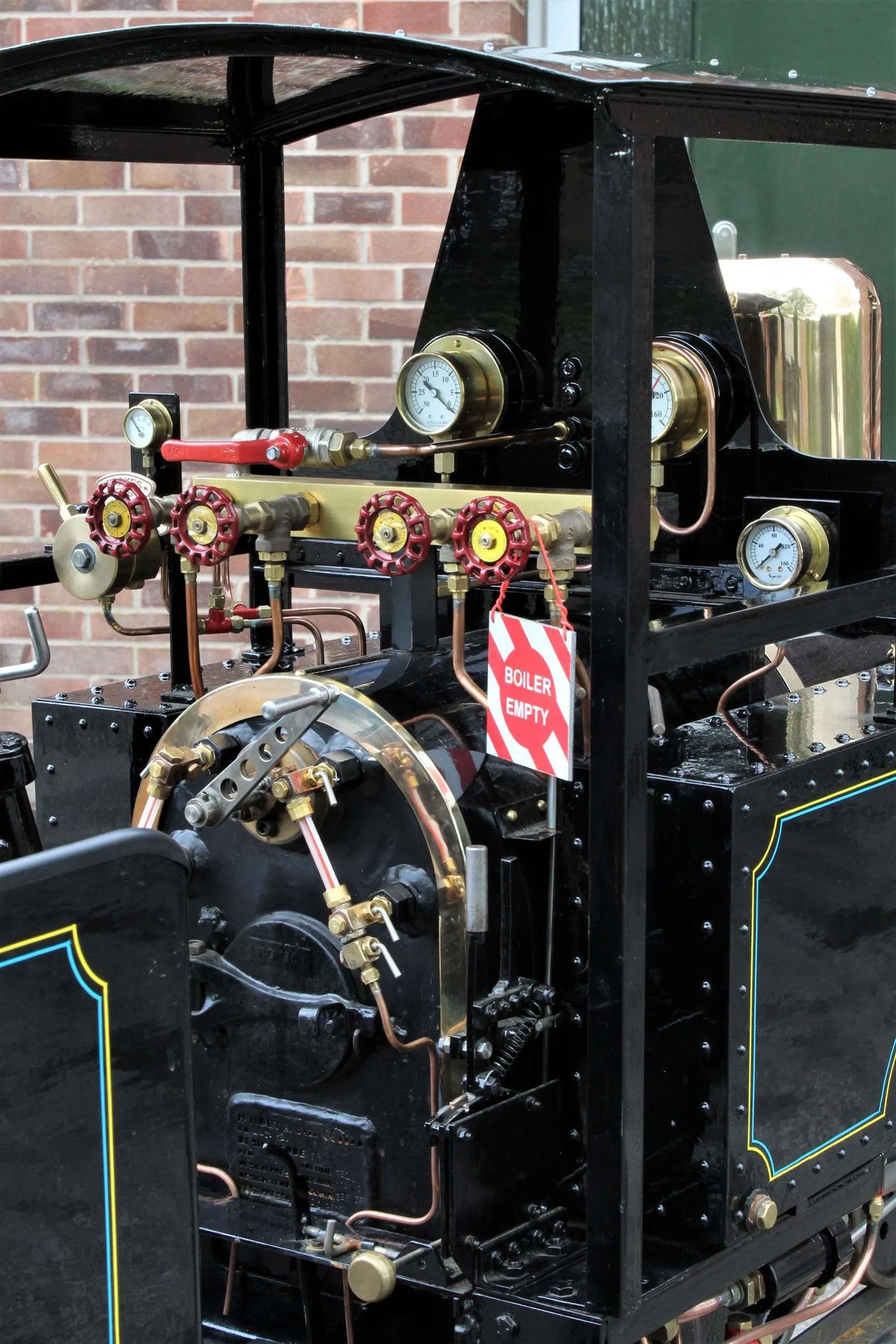 7 1/4 inch gauge "Romulus" 0-6-0 with tender