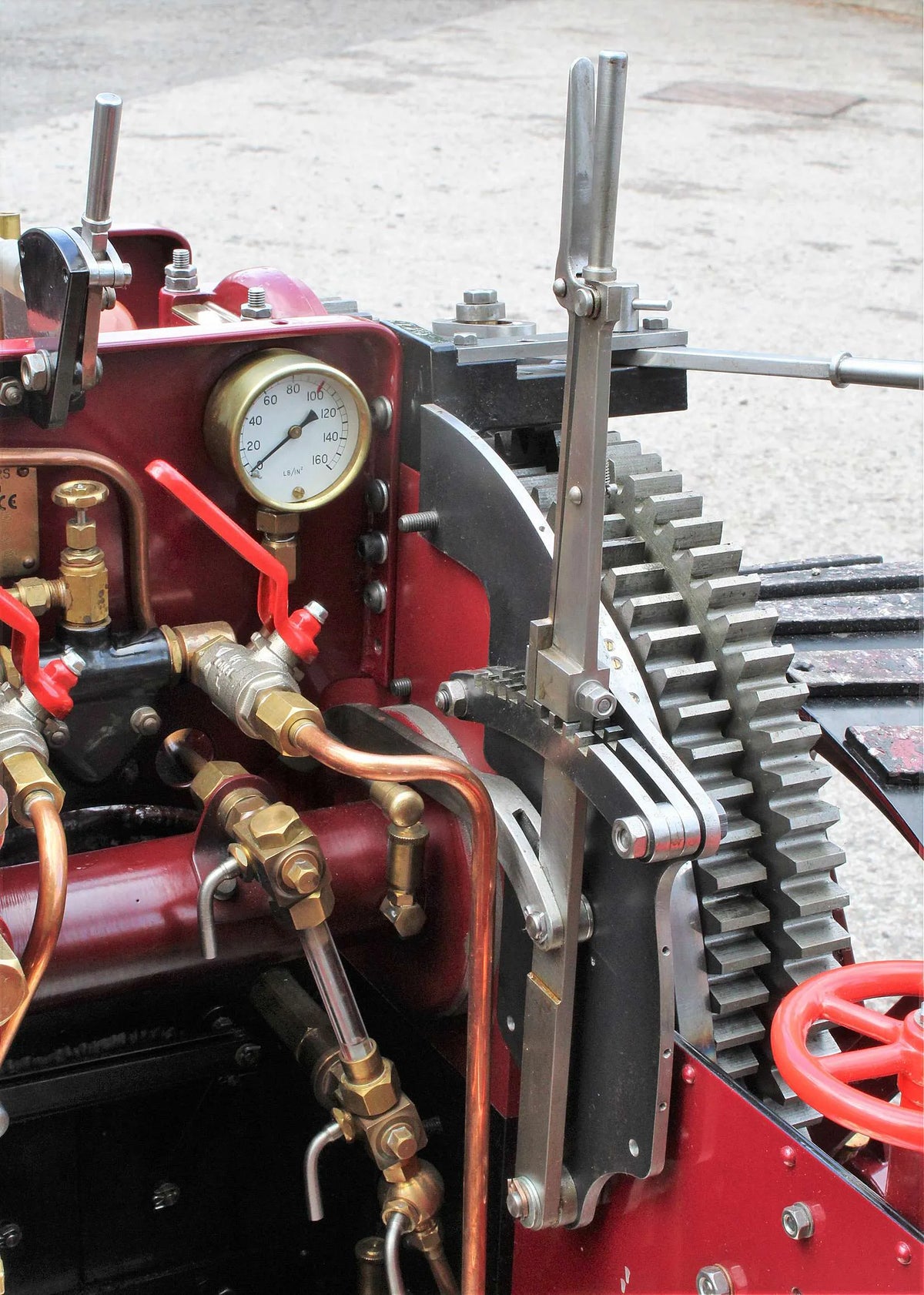 New 4 inch scale Burrell agricultural engine
